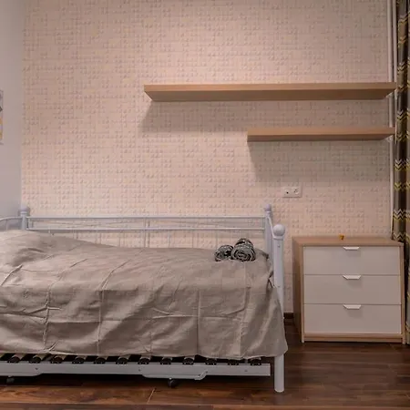 2 Bedroom For Up To 6 Guests *